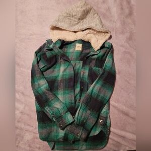 American Eagle Outfitters Green Plaid Sherpa-Lined Flannel Button Up